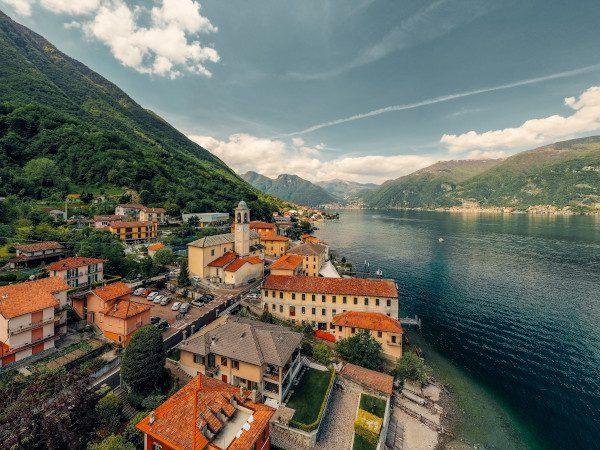 Mixed Media Art Retreat in Italy, Varenna Lake Como Italy